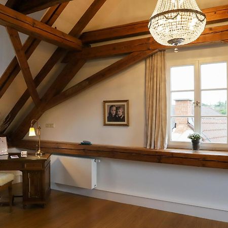 Boutique-Hotel Im Sternenhof Grosskarlbach Bagian luar foto