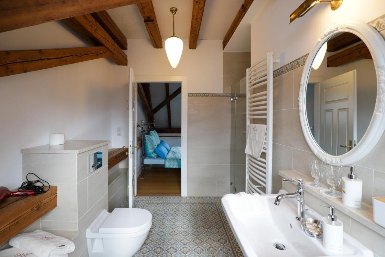 Boutique-Hotel Im Sternenhof Grosskarlbach Bagian luar foto